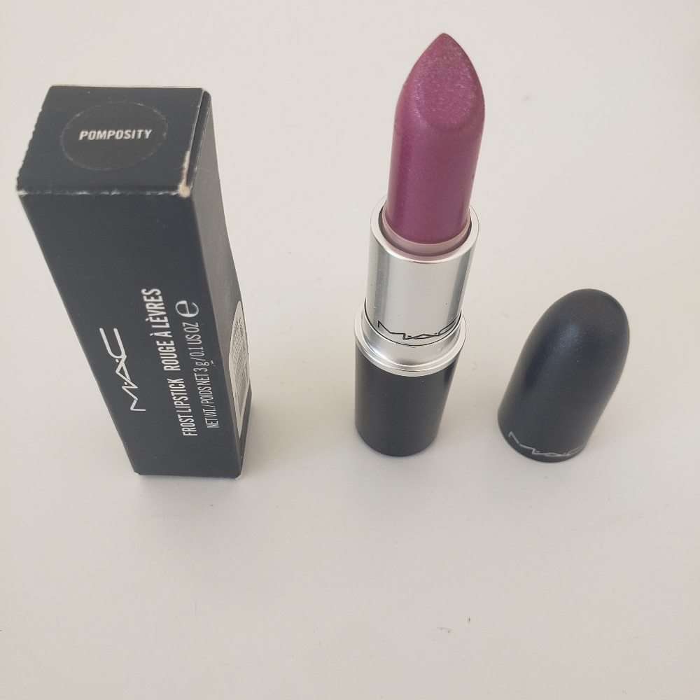 MAC Lipstick LICKABLE RARE